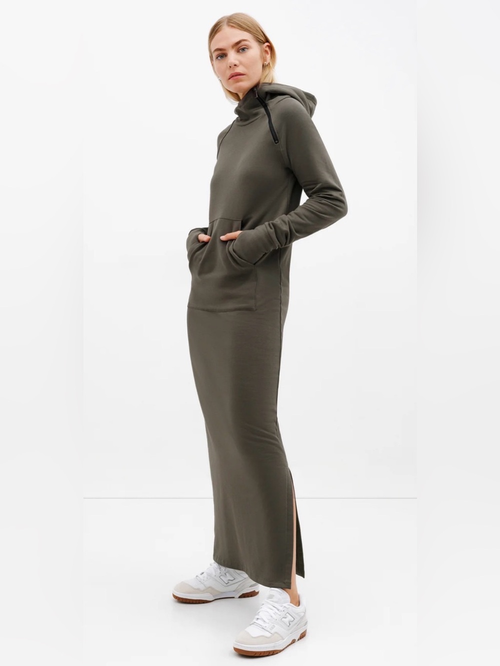 Tompkins Sweatshirt Grunge Hooded Maxi Dress in Olive Green